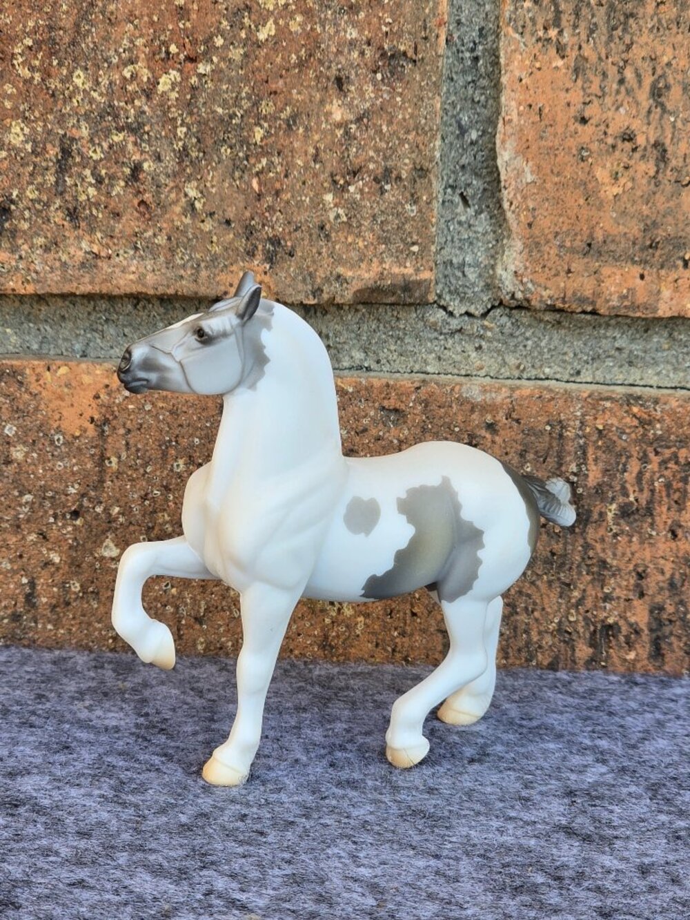 Breyer Stablemates 2024 Gray Pinto Belgian - TSC Peaceful Gardens 10060 (INV403)